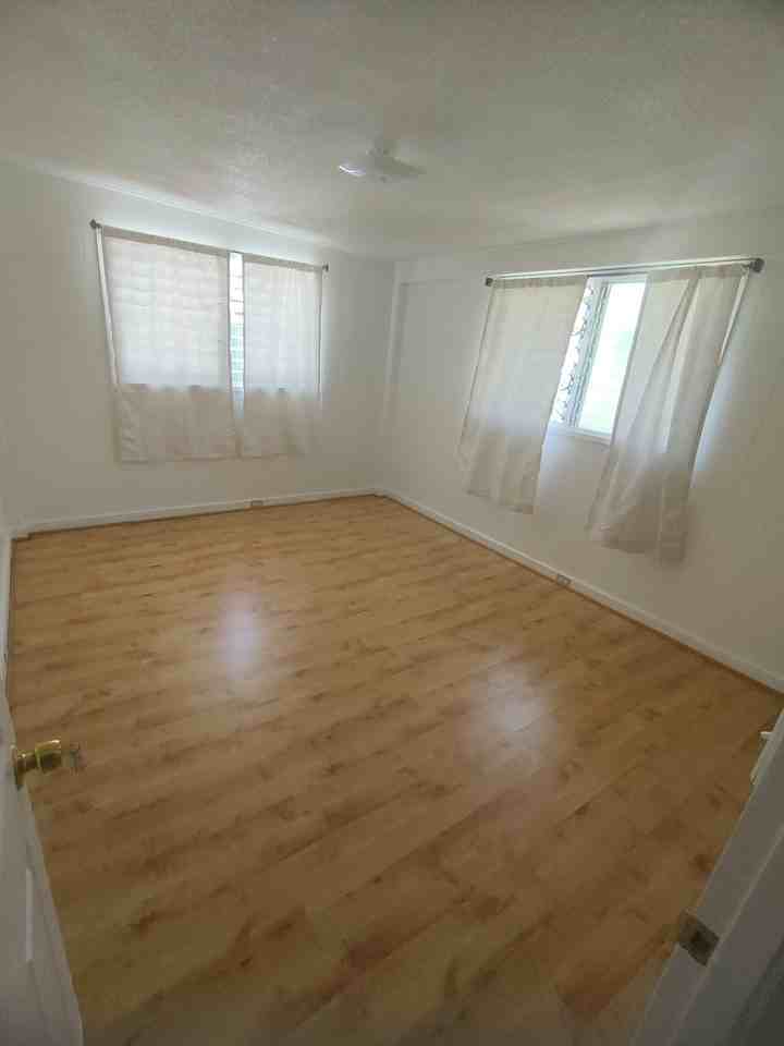 2002 Mahaoo Pl #NA - Photo 3 of 10