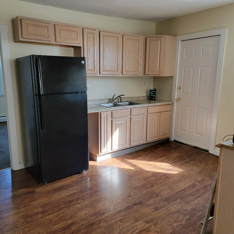 65 Spring St - Photo 2 of 18