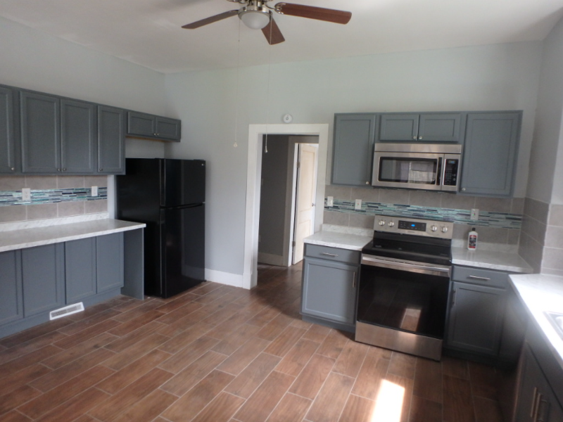 1151 Marelda Ave - Photo 3 of 20