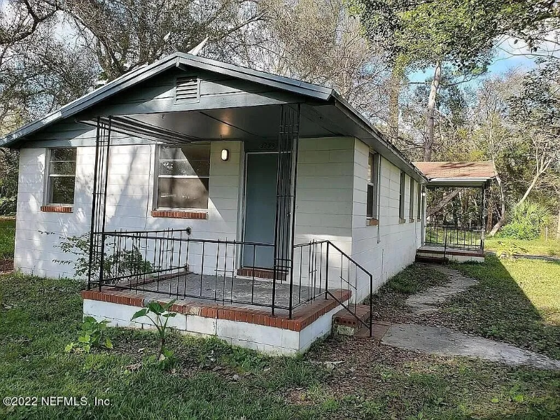 3359 Columbus Ave - Photo 6 of 7