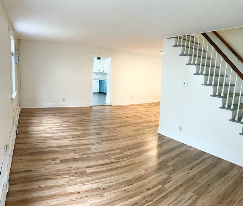 93 Franklin St - Photo 3 of 22