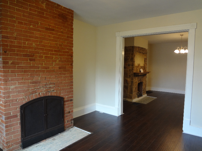 5337 Broad St - Photo 3 of 15