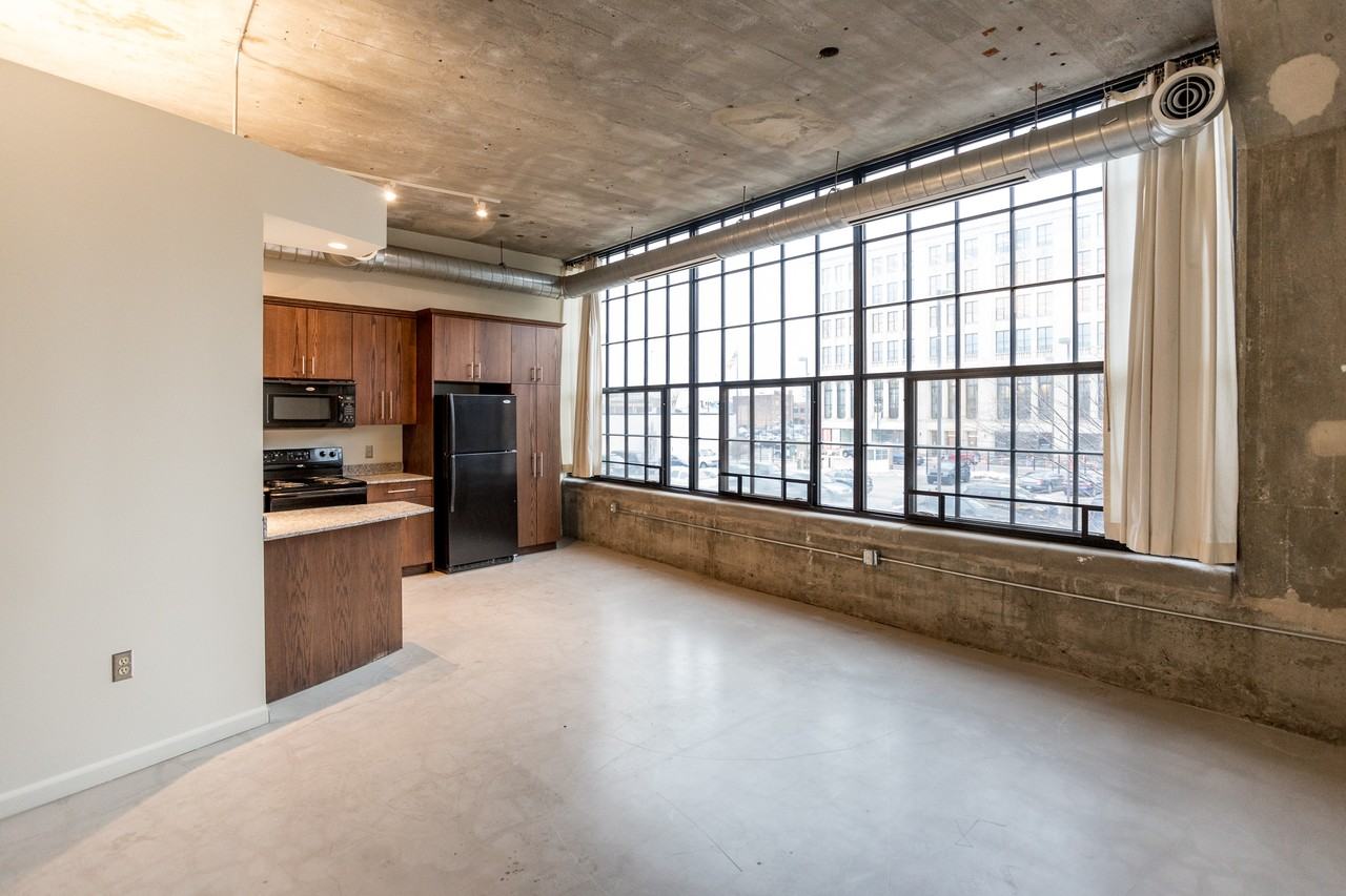 43 Burroughs Street #201 - Photo 3 of 33