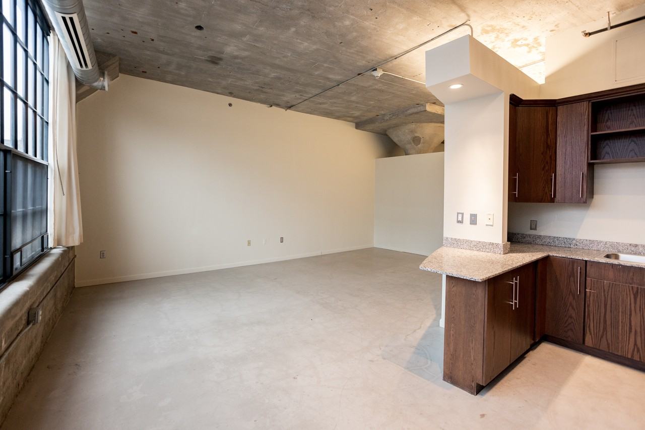 43 Burroughs Street #201 - Photo 5 of 33