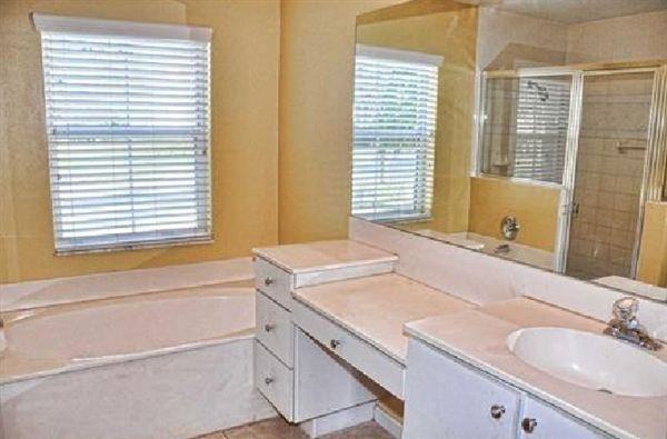 10786 Pelican Drive - Photo 2 of 6