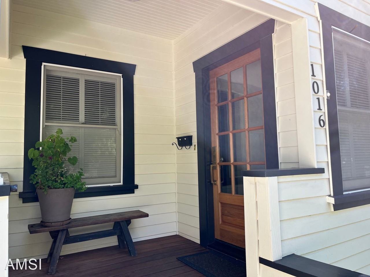 1016 Spring St - Photo 2 of 50