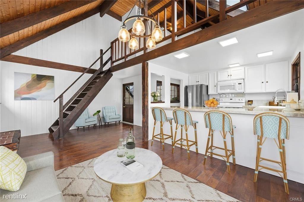329 Aster St - Photo 2 of 10
