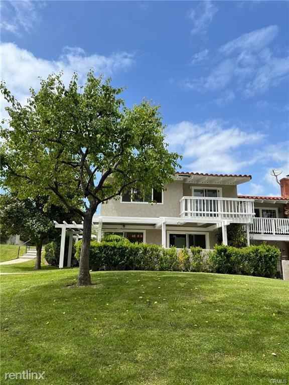 517 Playa - Photo 3 of 4