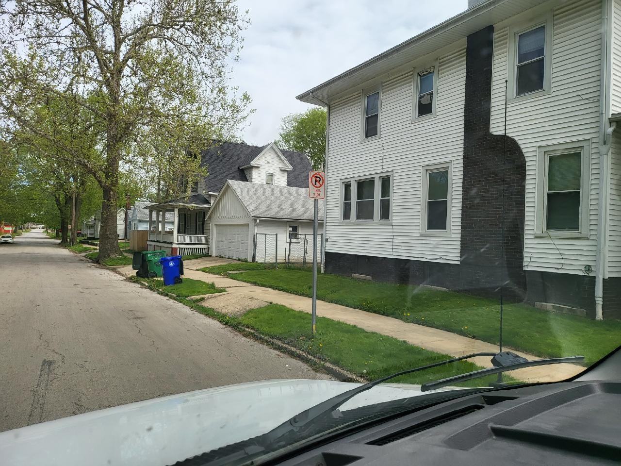 1504 E Main St - Photo 2 of 2