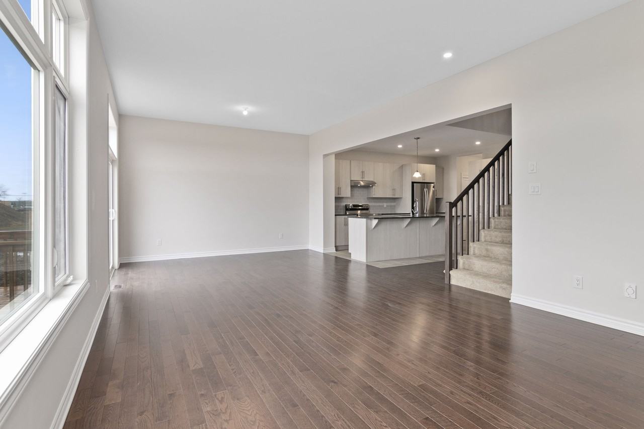 405 Ventoux Avenue - Photo 3 of 16