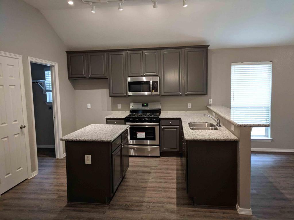 2225 Trey Rogillios Way - Photo 4 of 14