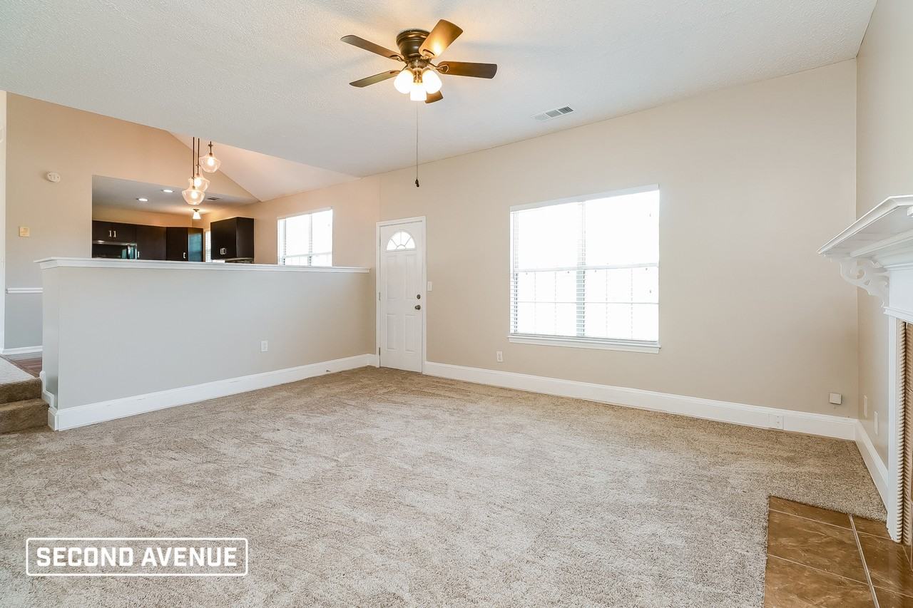 3556 Salem Glen Rd - Photo 4 of 16
