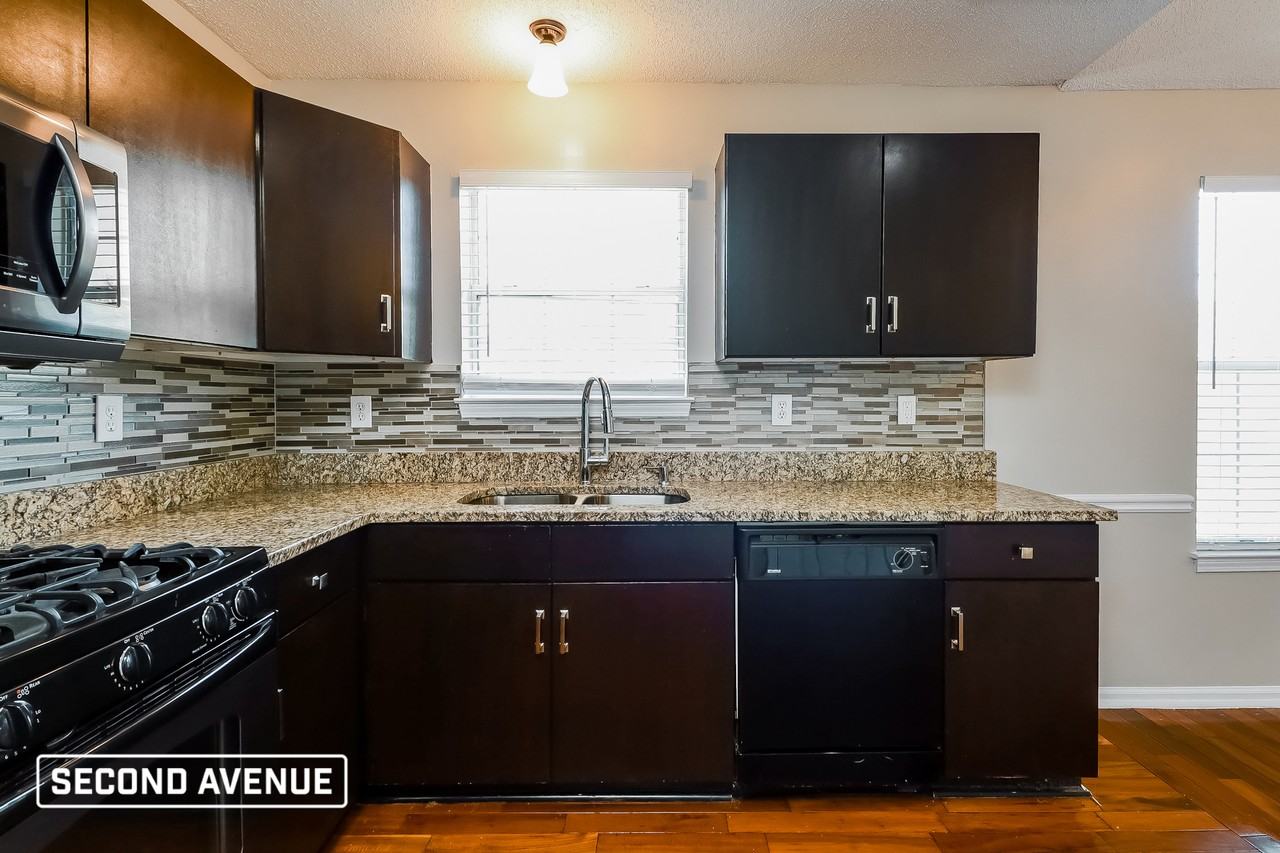 3556 Salem Glen Rd - Photo 6 of 16