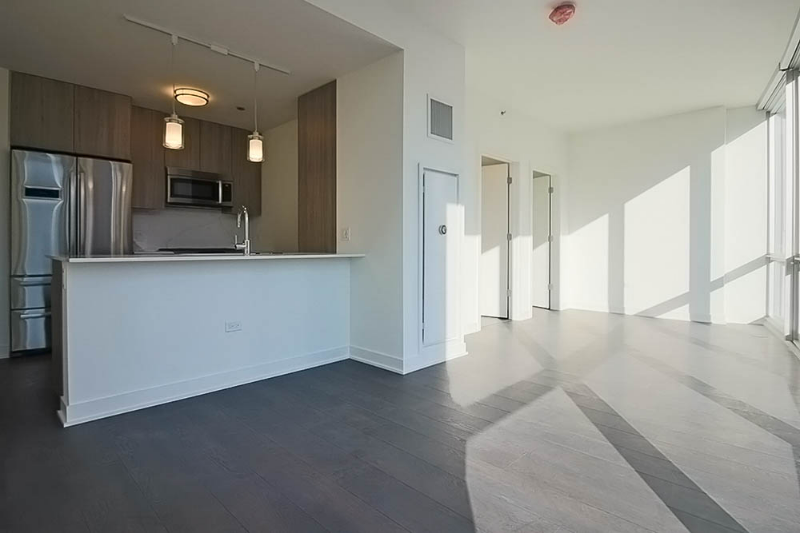 485 N Park Dr - Photo 2 of 20