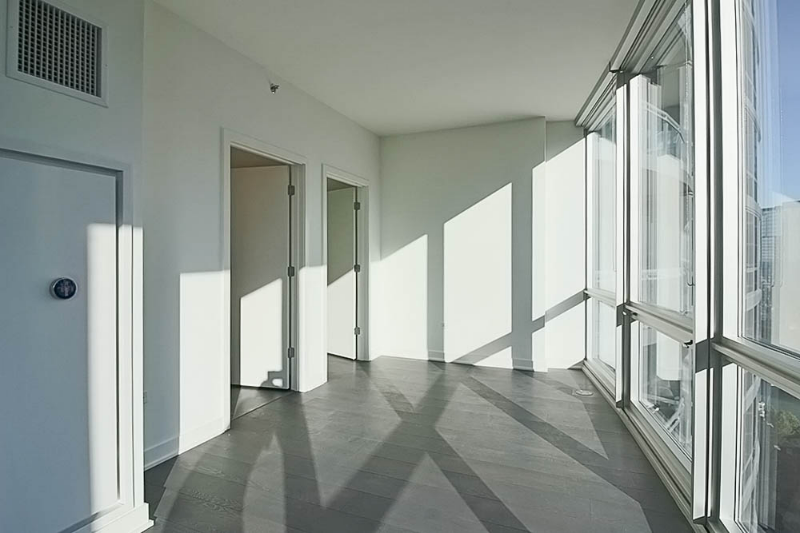 485 N Park Dr - Photo 4 of 20