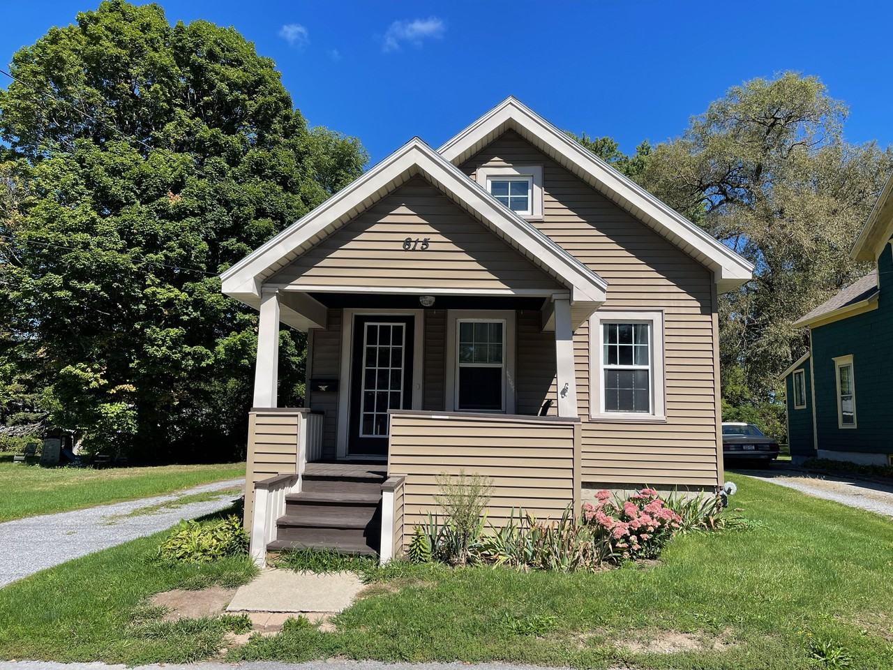 615 Ellicott St #NA - Photo 2 of 30