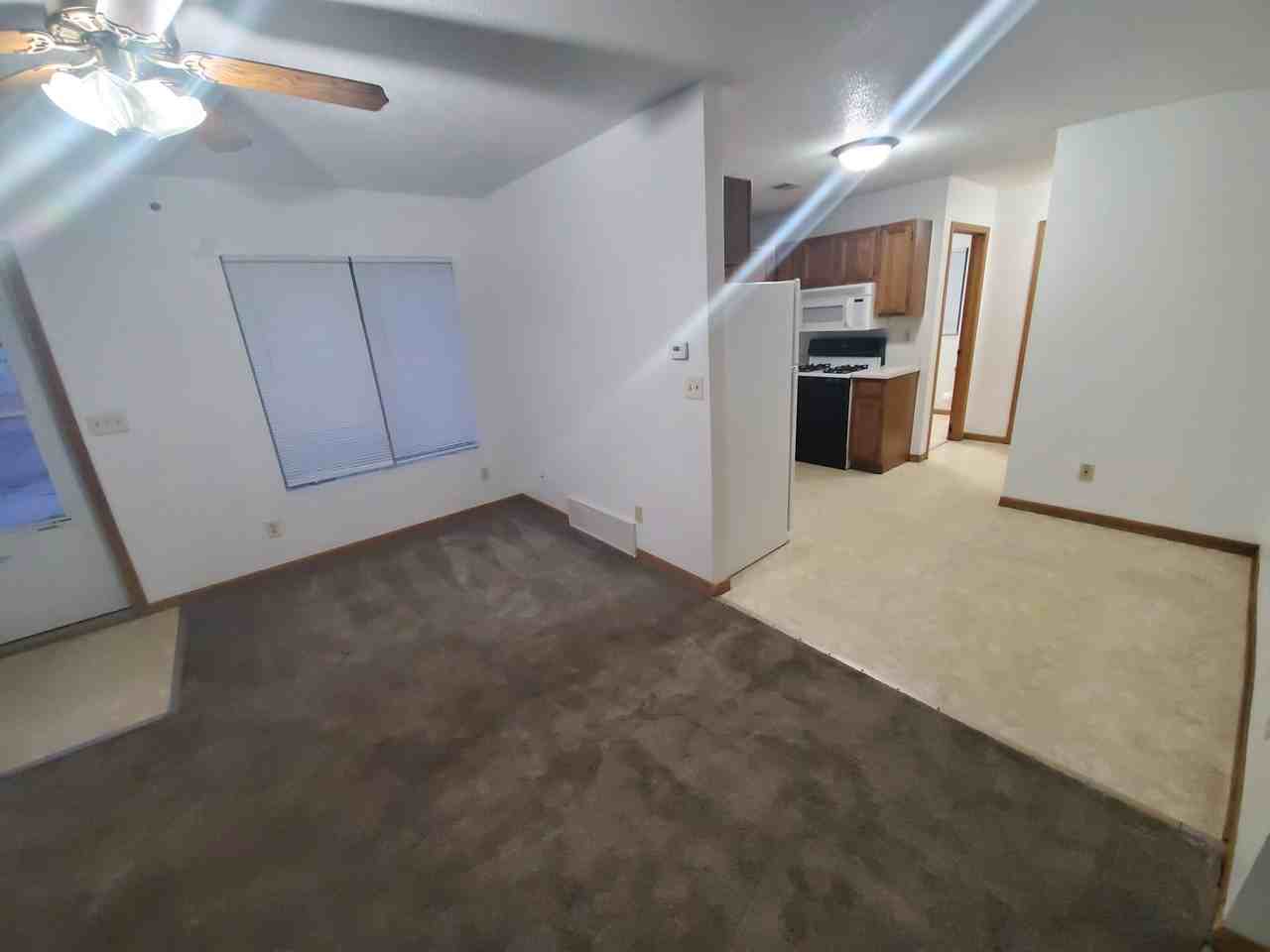 912 Logan St #912 - Photo 3 of 20