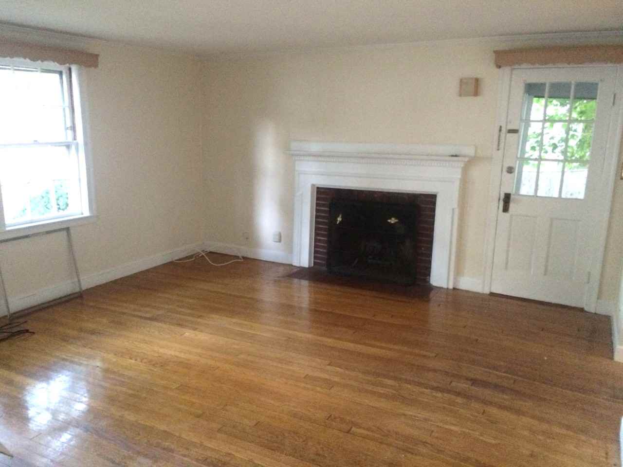 25 Webster St #NA - Photo 3 of 17