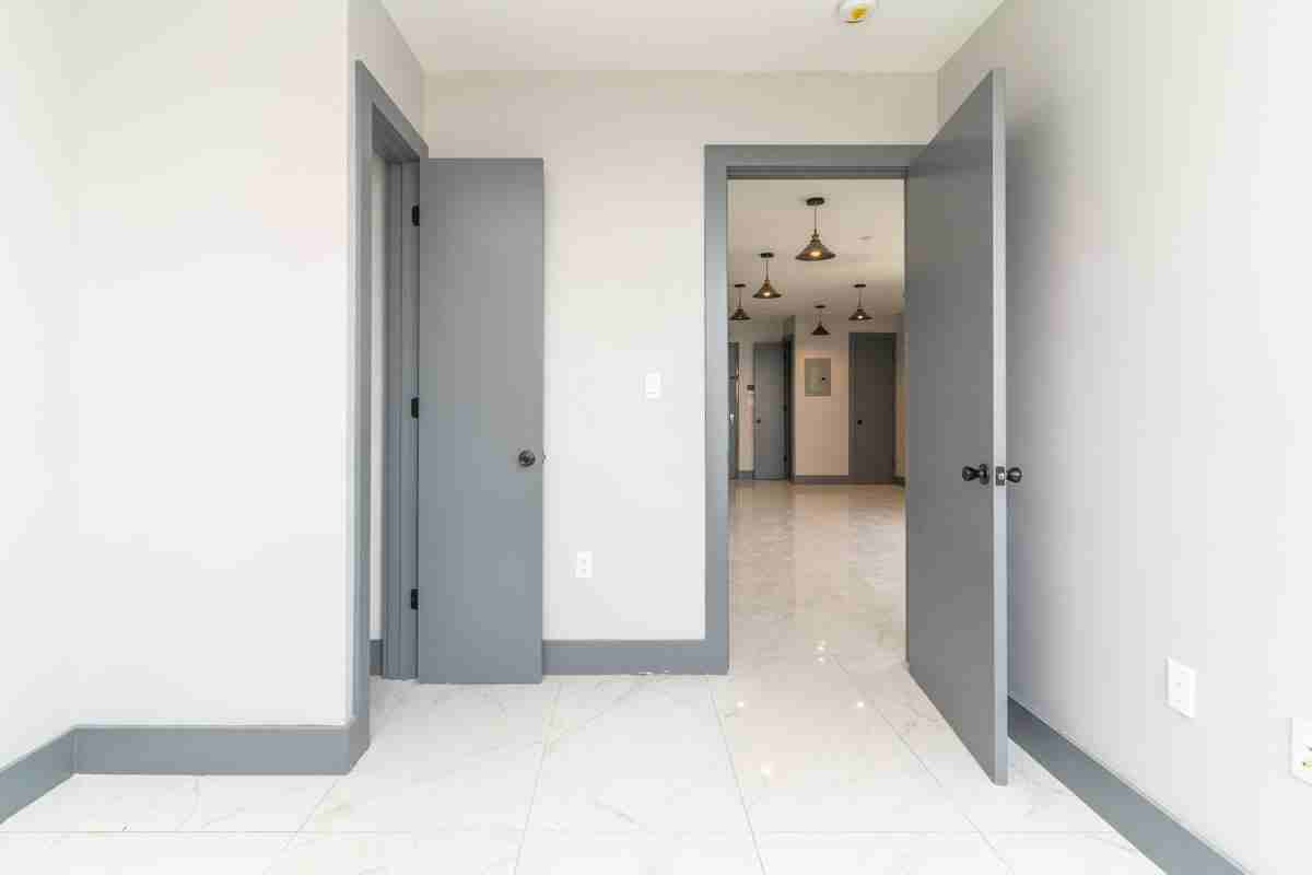 1598 Eastern Pkwy #3c - Photo 6 of 8