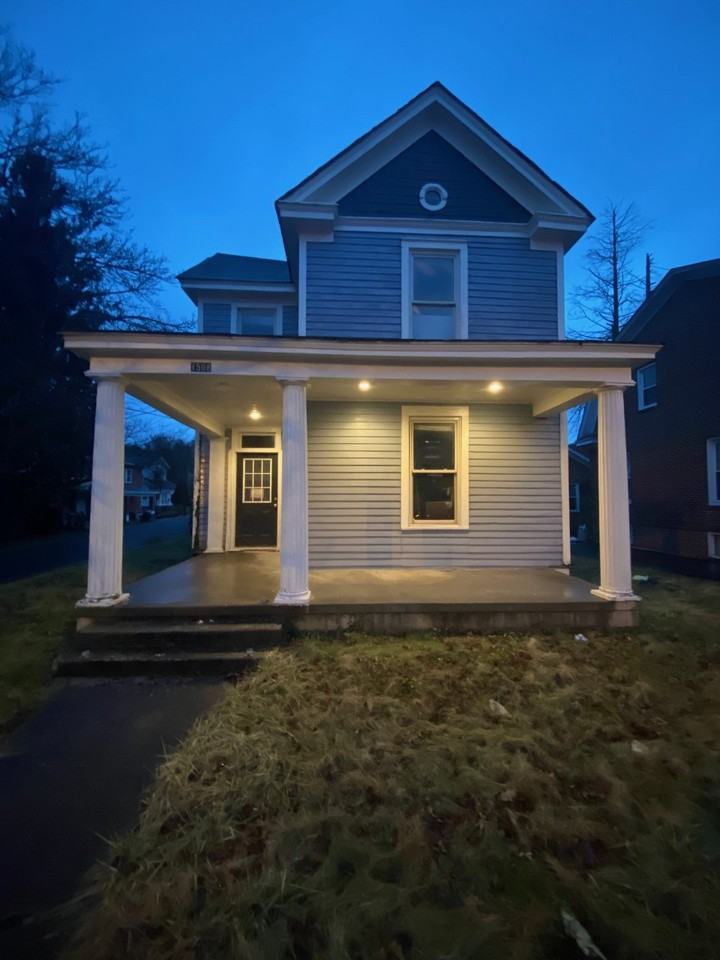 1508 Jefferson St #1 - Photo 6 of 23