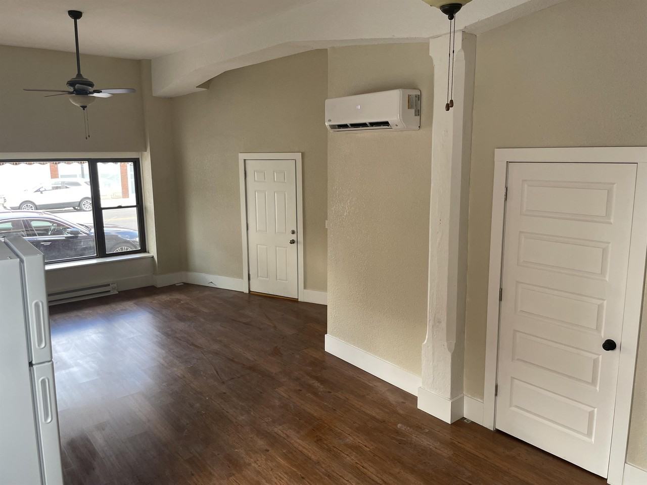 113 N Main St #1 - Photo 3 of 12