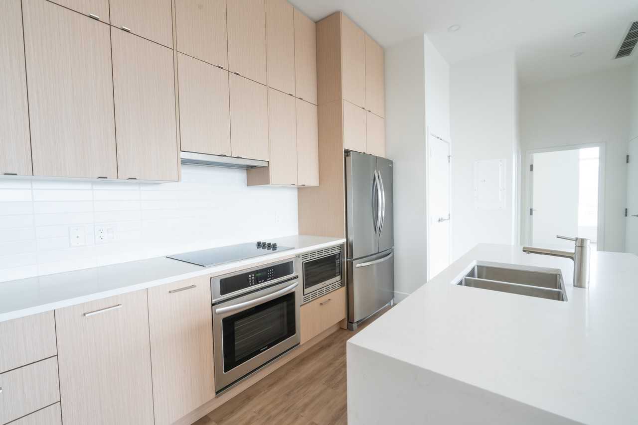 Shoreline West End - Photo 6 of 50