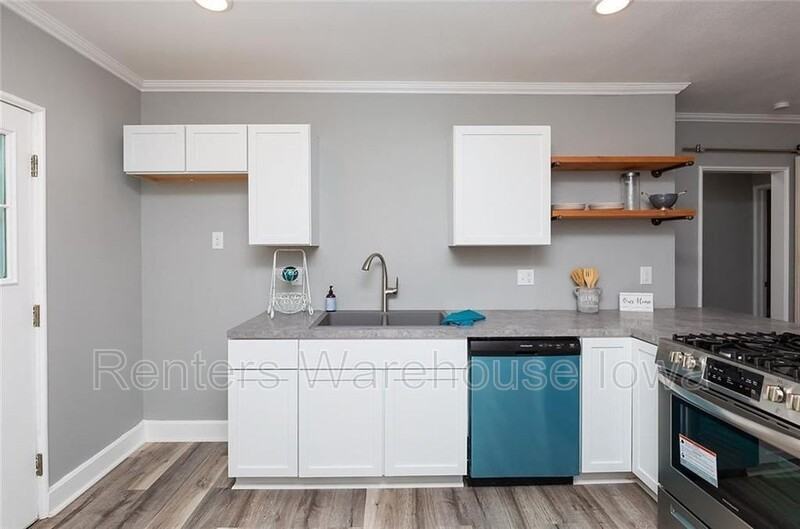 4124 3rd St - Photo 6 of 20