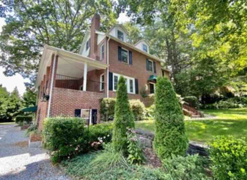 1316 Hyman Ave - Photo 2 of 13