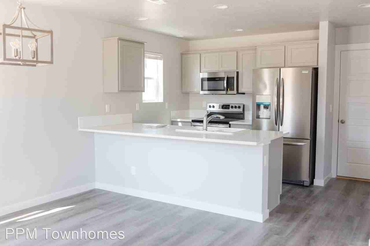 Townhomes at Jericho- Meridian Idaho 83642 - Photo 3 of 16