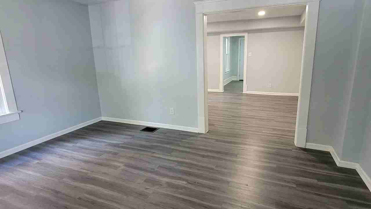 177 Williams Pl #177 - Photo 2 of 13