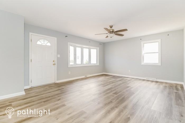 11 Carolina Ave - Photo 3 of 18