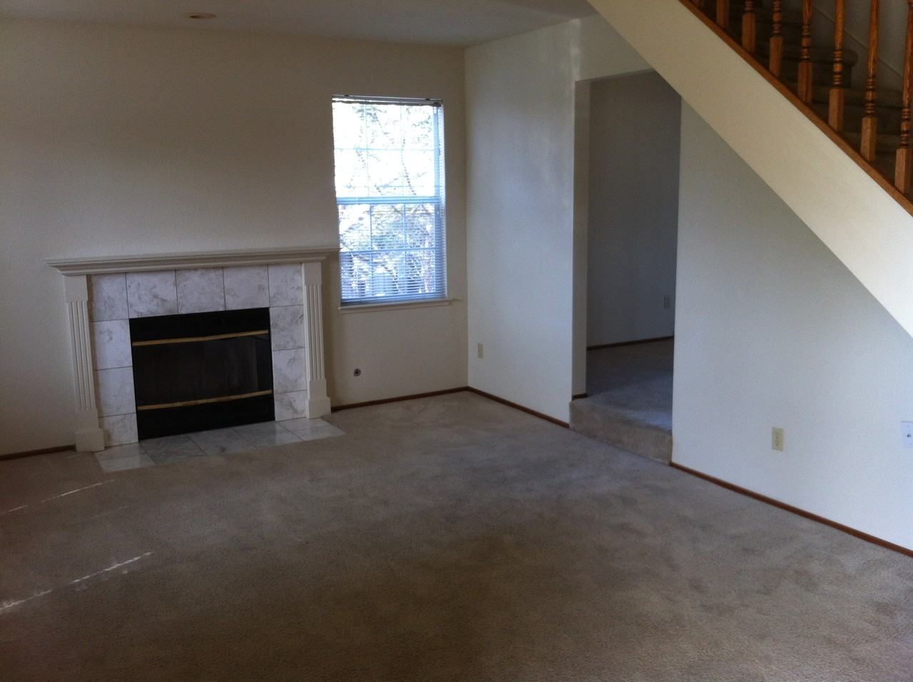 387 Redwood Heights Ct #1 - Photo 3 of 10