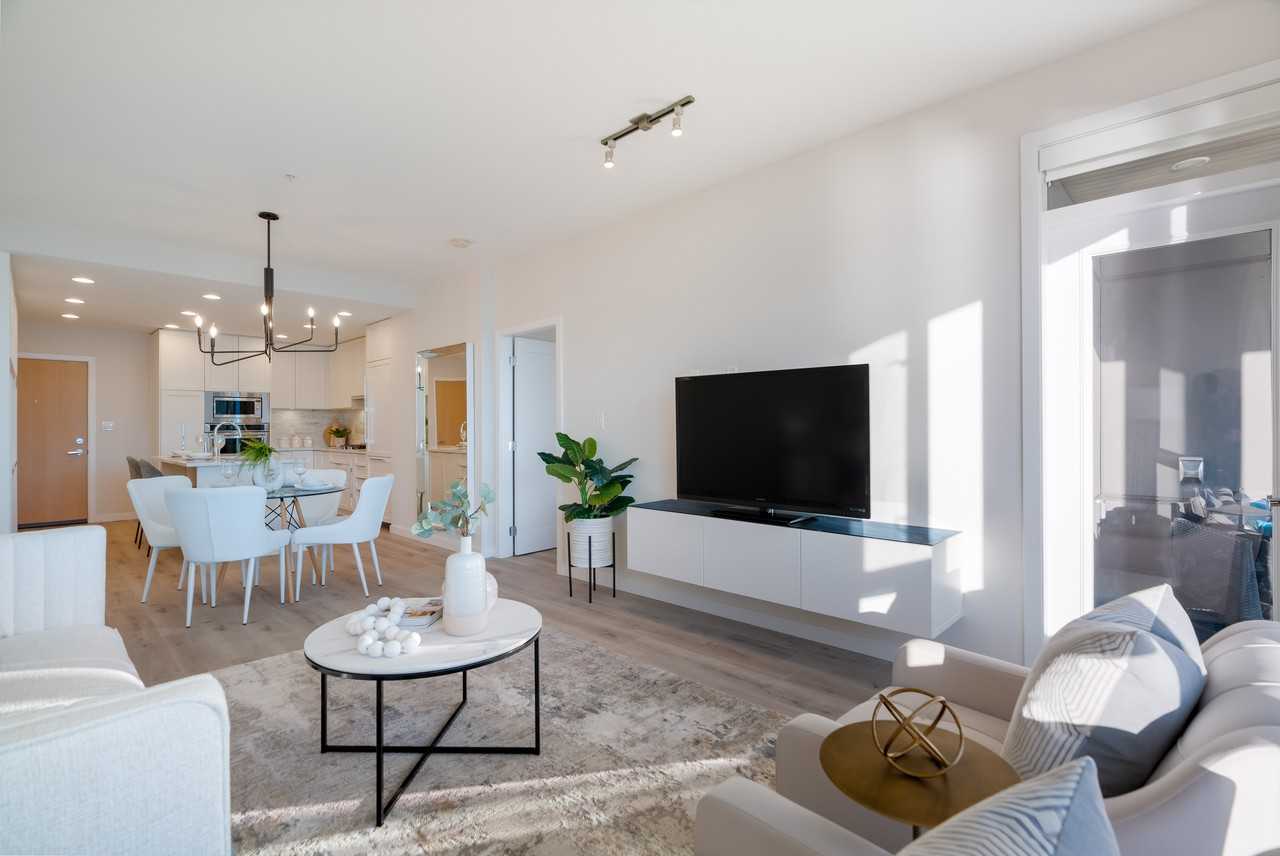 3873 Cates Landing Way #405 - Photo 3 of 25