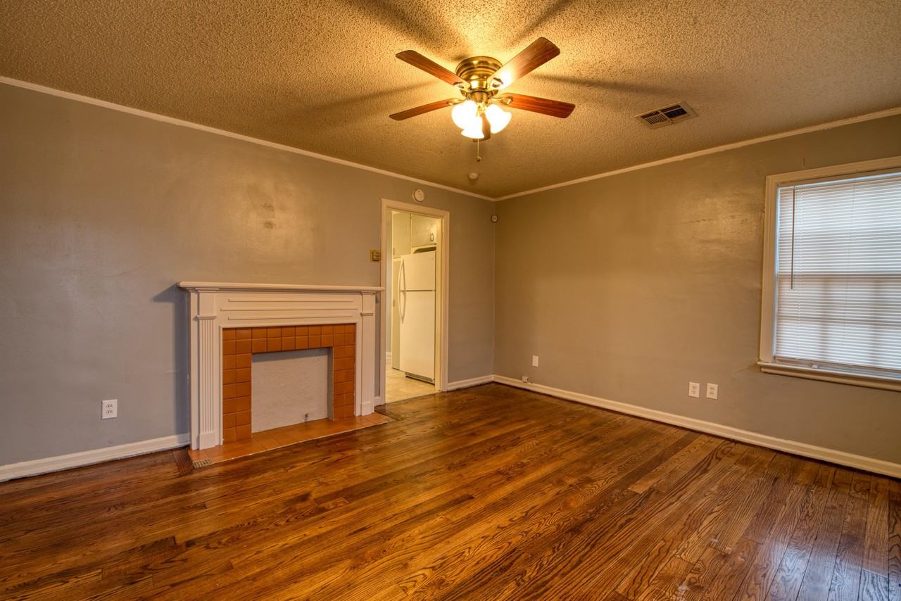 2212 Nw 31st St #1 - Photo 5 of 12
