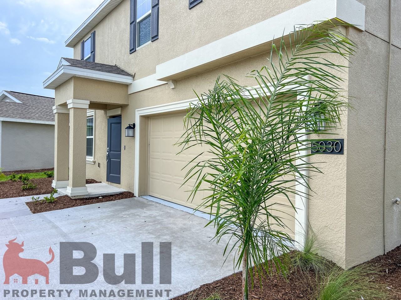 5030 Four Strand Ct #1 - Photo 4 of 40
