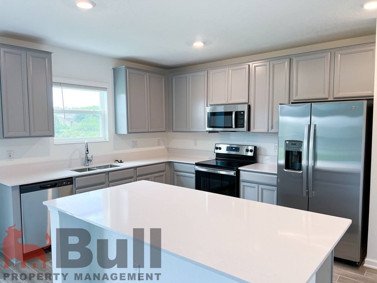 5030 Four Strand Ct #1 - Photo 5 of 40