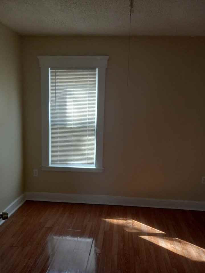 48 Hurlburt St #3 - Photo 2 of 8