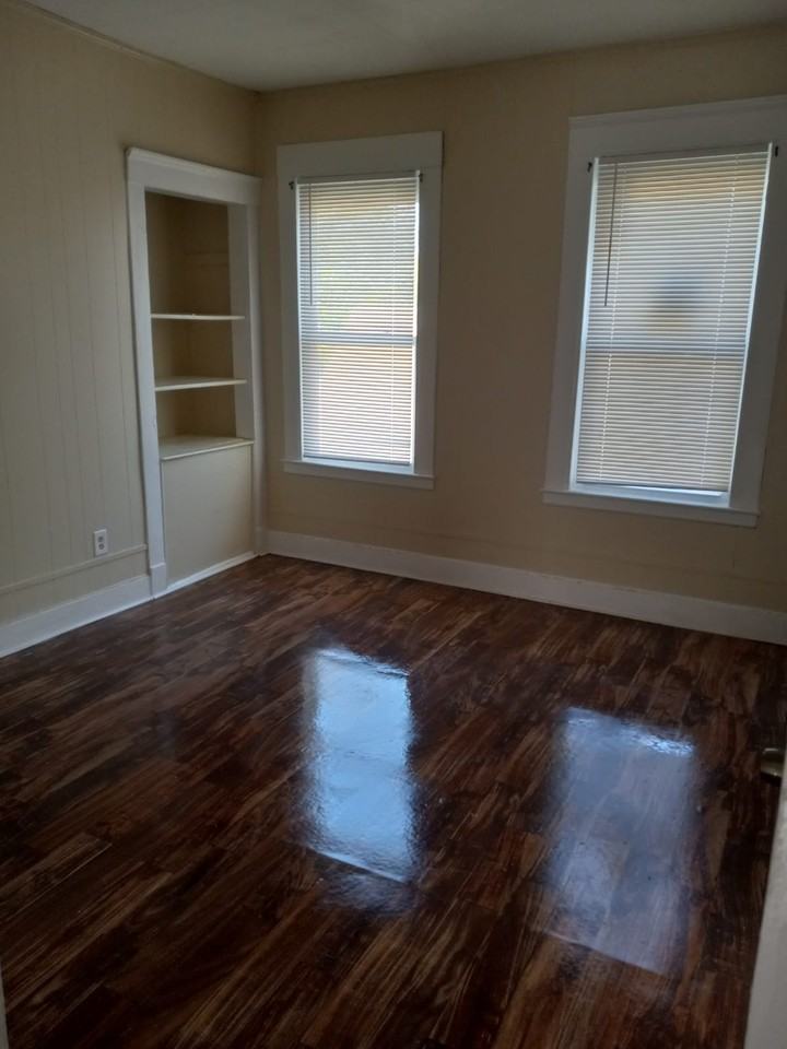 48 Hurlburt St #3 - Photo 3 of 8