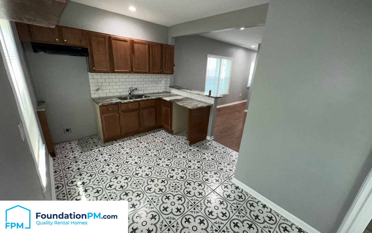 2001 Waverly Ave #1 - Photo 7 of 15