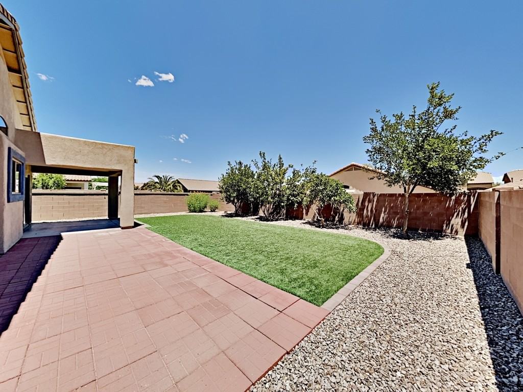 340 W Calle Paso Suave #NA - Photo 3 of 14