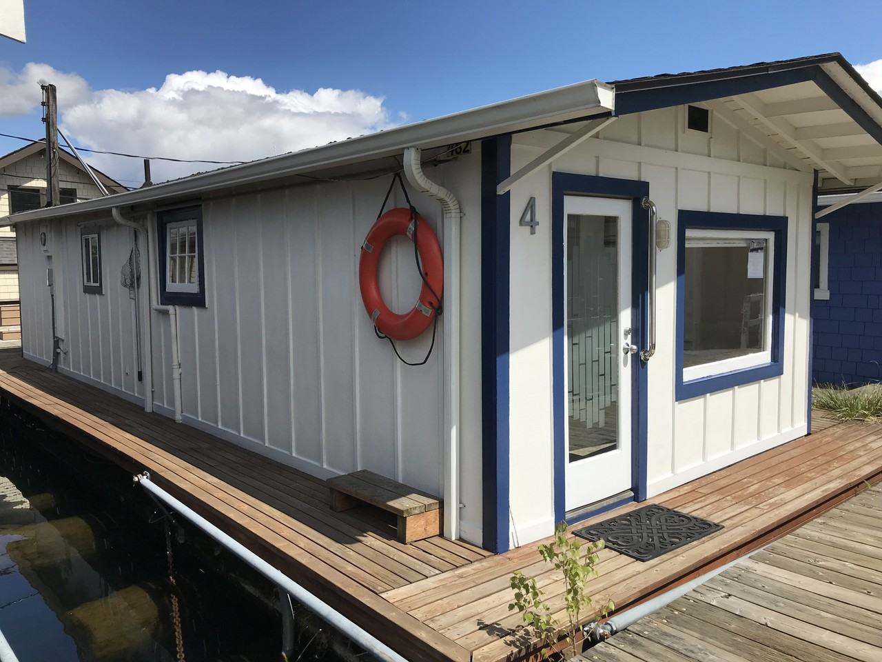 2818 Boyer Ave E #NA - Photo 2 of 24