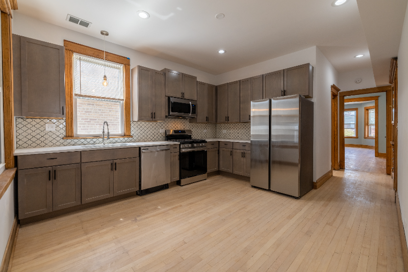 2235 N Springfield Ave #2 - Photo 2 of 12