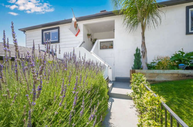 5137 Inadale Ave - Photo 3 of 42