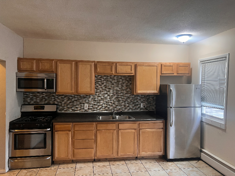 3060 Bloomington Ave - Photo 2 of 7