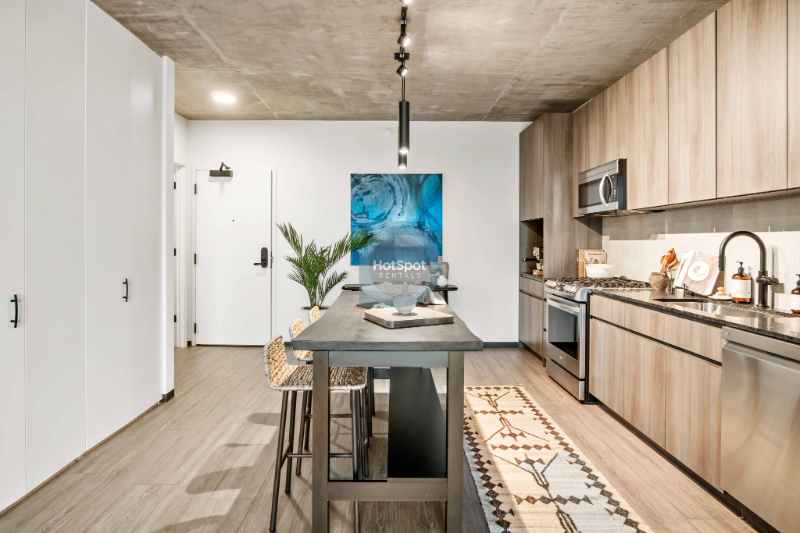 1440 West Randolph Street - Photo 2 of 15