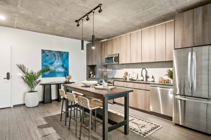 1440 West Randolph Street - Photo 4 of 15