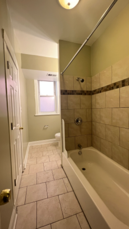 6161 South Michigan Avenue #2N - Photo 3 of 8