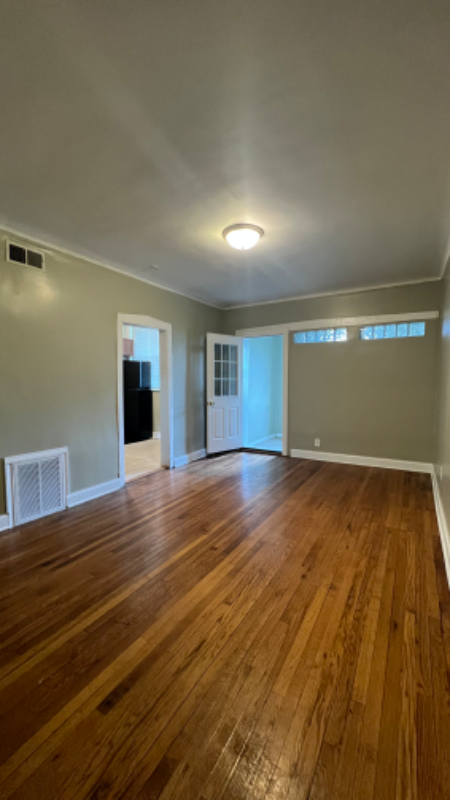 6161 South Michigan Avenue #2N - Photo 6 of 8