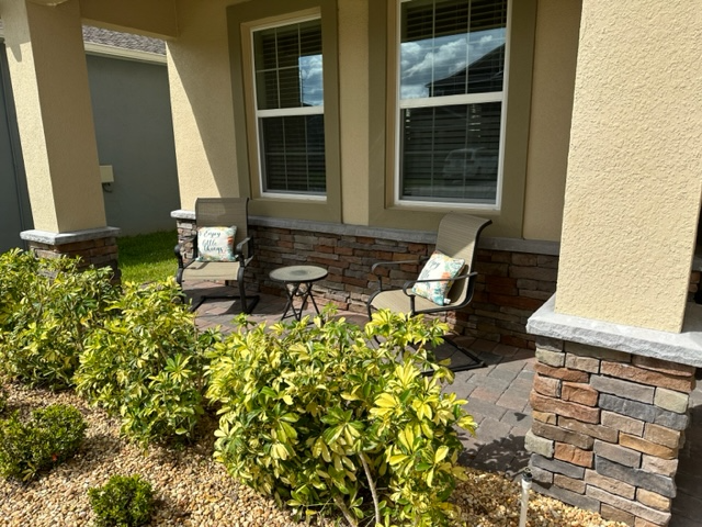 521 Brunswick Dr - Photo 3 of 33