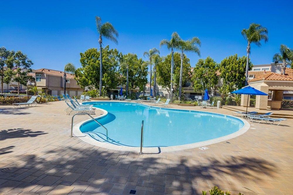 27196 Ryan Dr - Photo 3 of 18